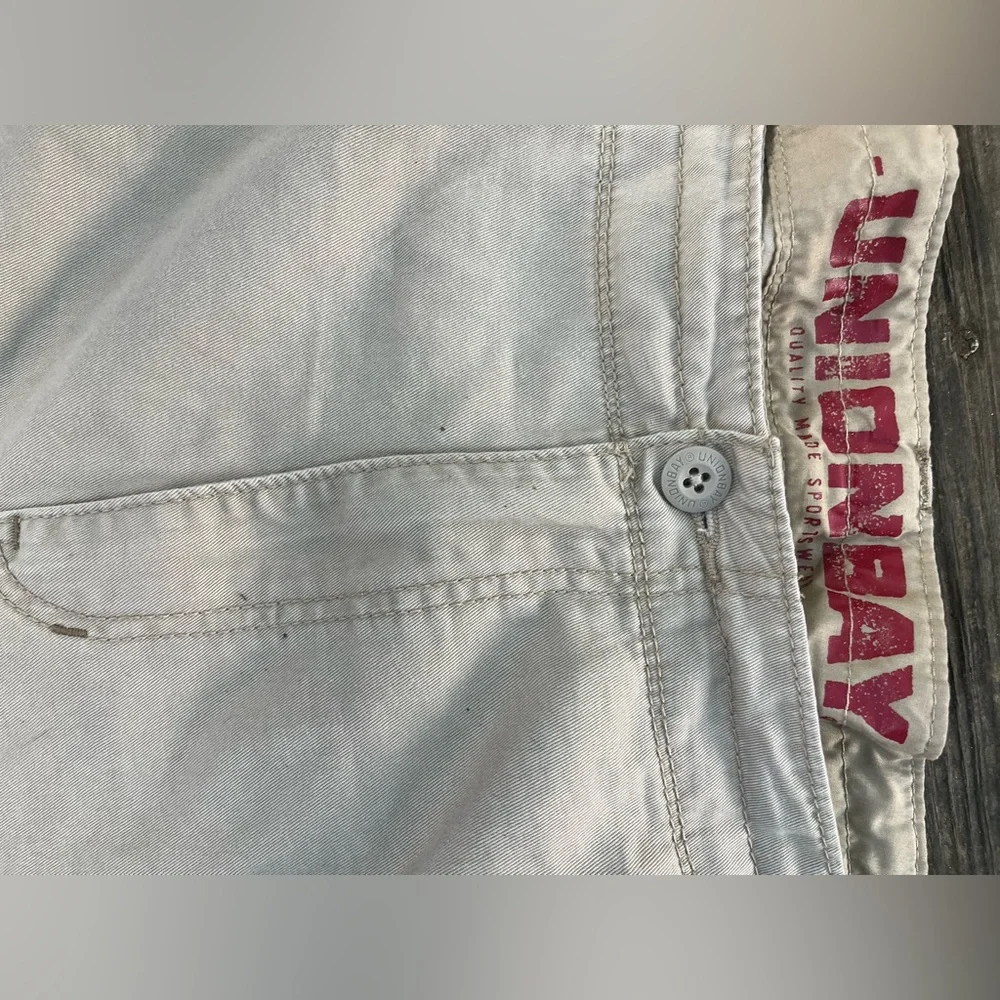 NWOT Union Bay Men’s Beige Cargo Shorts Size 48 - Picture 5 of 7